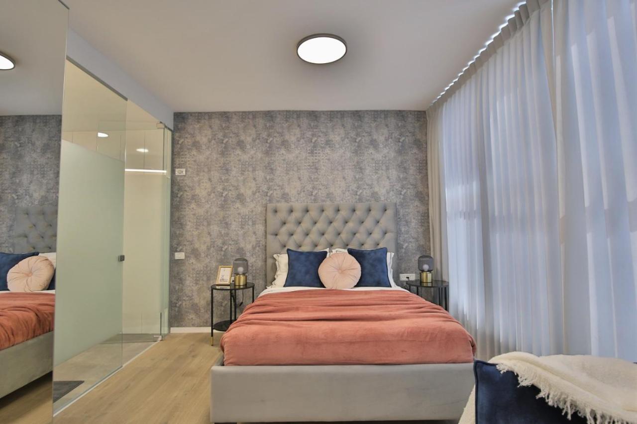 Cozy And Stylish 1-Bedroom Apartment Netanya Exterior photo