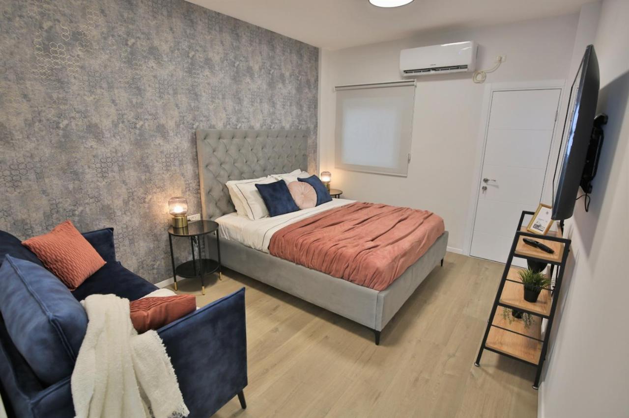 Cozy And Stylish 1-Bedroom Apartment Netanya Exterior photo
